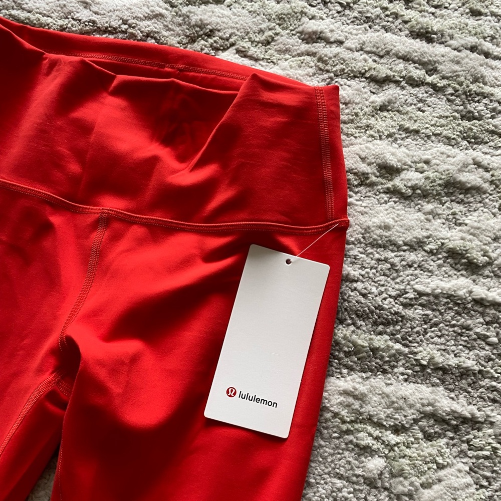 LULULEMON Wunder Train High Rise Leggings 25”; (BNIB)